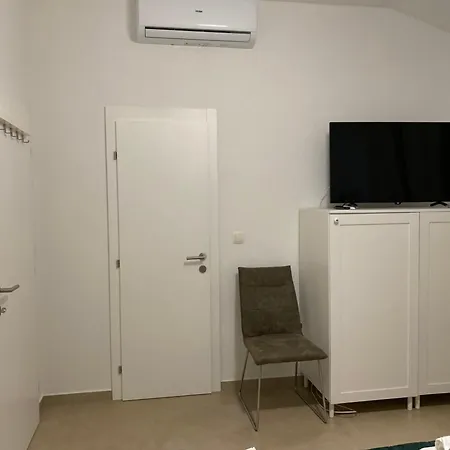 Tina & Tea Appartement Maslenica
